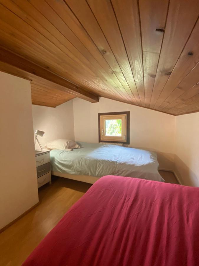 Logement Mansarde Dans Maison Avec Jardin En Bord De Piste, Vue Montagne Les Houches Exterior photo