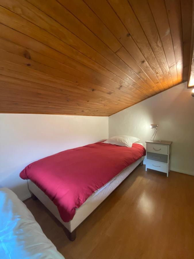 Logement Mansarde Dans Maison Avec Jardin En Bord De Piste, Vue Montagne Les Houches Exterior photo